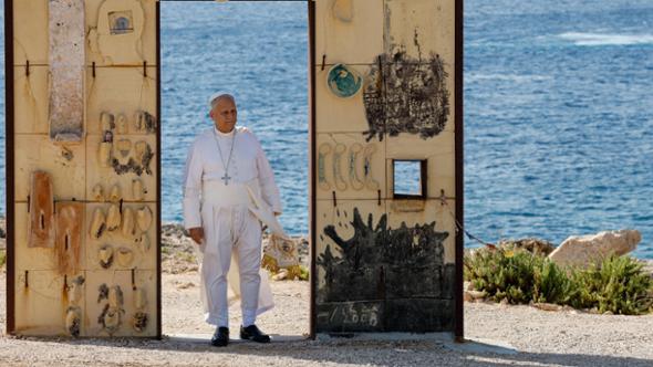 L’estate di Lampedusa con i turisti tra i migranti: “È l’isola dell’accoglienza”
