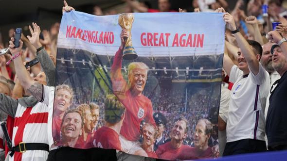 Trump e lo sport, quante batoste: cerca gloria ma trova fischi e sconfitte