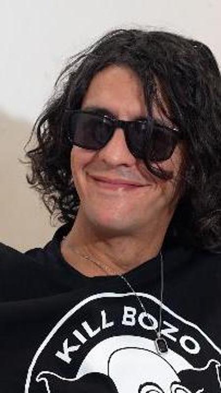 Motta: "Non mi vergogno a essere di sinistra, ma questi esponenti non mi rappresentano"