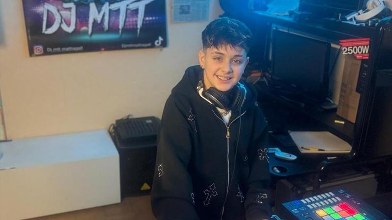 Dalla consolle di Novara al Tomorrowland: Dj Mtt in tour a 11 anni