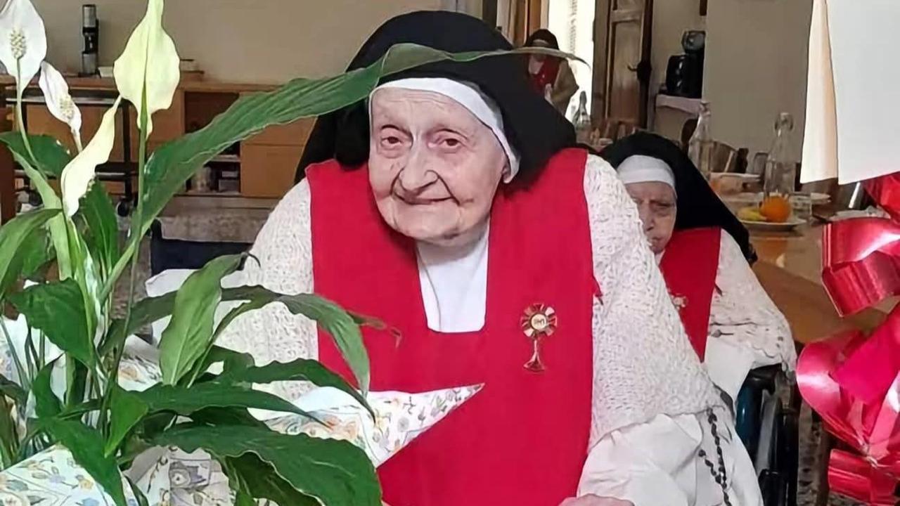 Il Vangelo su YouTube e la dedizione per le consorelle. A 106 anni l’ultimo giorno di suor Anna