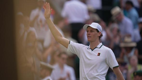 Sinner-Djokovic, la sfida è durata solo un set. Per Zverev si fa dura