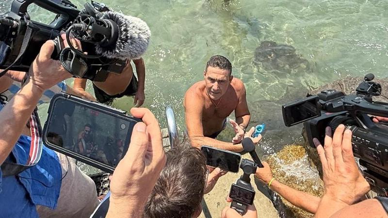 Vannacci contestato durante triathlon sportivo