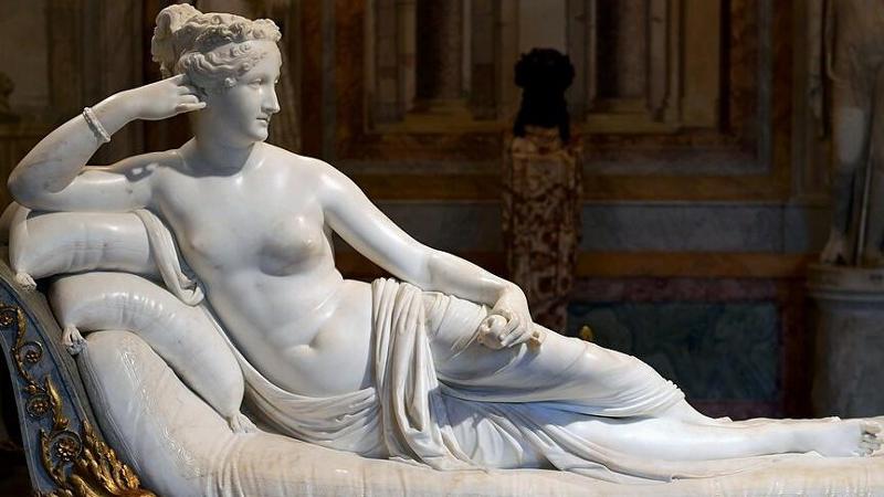 L’ossessione per la propria immagine  alla radice del potere femminile