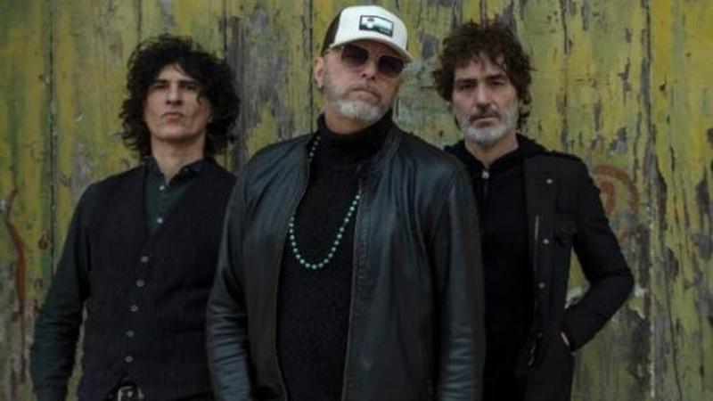 I Negrita: “Restiamo menestrelli del rock. L’Ai alimenta il fanatismo”