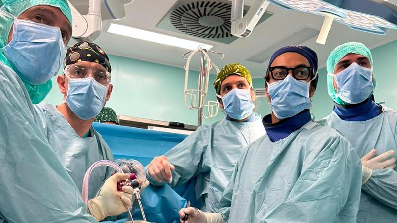 Una telecamera da 5 mm cambia la chirurgia delle fratture di bacino: a Torino il primo intervento