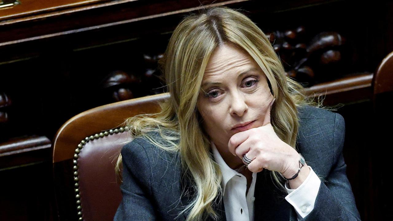 L’ansia finale per i franchi tiratori, la sfida di Meloni: crisi e voto se la legge non passa  