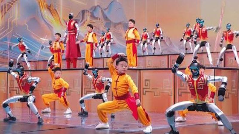 Vigili, camerieri, badanti sono già al lavoro. La Cina si prepara all’umanoide “emotivo”