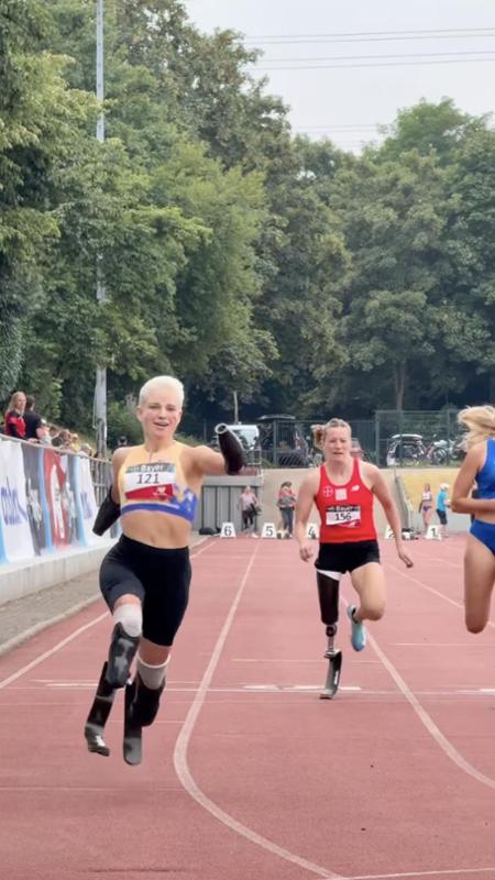 Bebe Vio corre per la prima volta i 100 metri sotto i 14 secondi