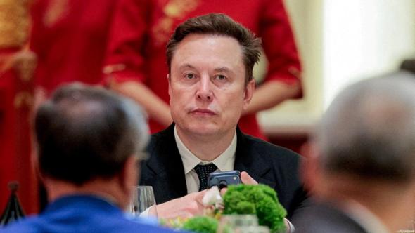 Perché Musk ce l'ha con i giudici: il filo rosso dei suoi attacchi all'Italia