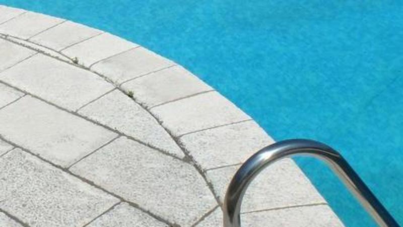 Dl sport, emendamento bipartisan: chiusura immediata per le piscine con bocchettoni non a norma