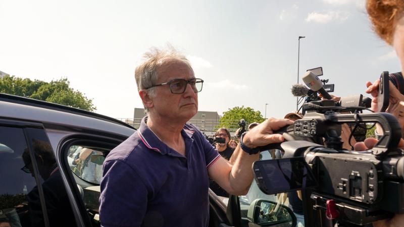Roggero resta in carcere. I parenti delle vittime: “Ci deve due milioni di euro”