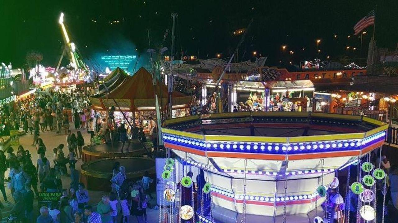 Tre indagati per la morte di Alessio, 15 anni, folgorato su una giostra a Spotorno