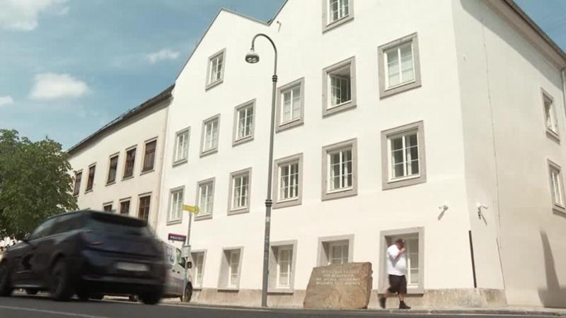 Austria, la casa natale di Hitler diventa una stazione di polizia: "Così finiranno i pellegrinaggi neonazisti"