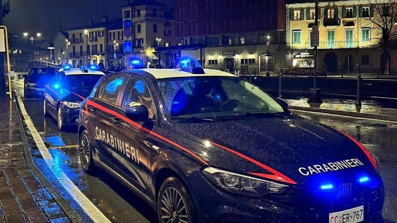 Omegna, la telefonata muta al 112 salva una donna dalle violenze