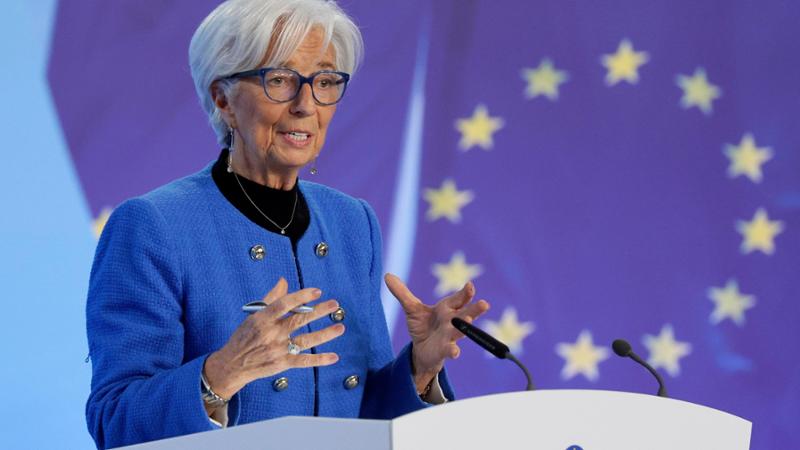La Bce non tocca i tassi, ma il rialzo è atteso a settembre: è l'effetto Medio Oriente