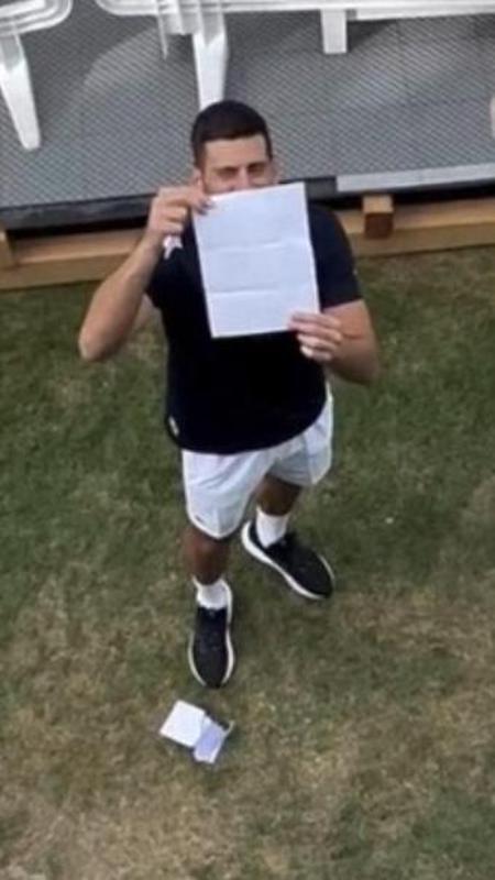 Novak Djokovic partecipa a un gender reveal a Wimbledon