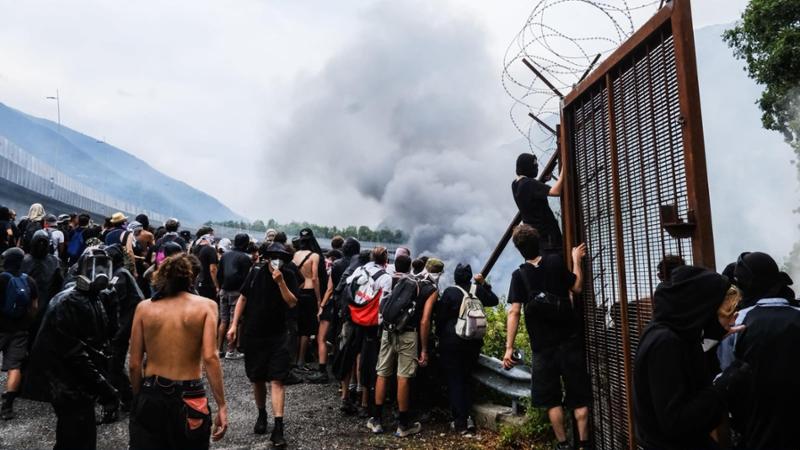 No Tav, l’inutile guerra antagonista