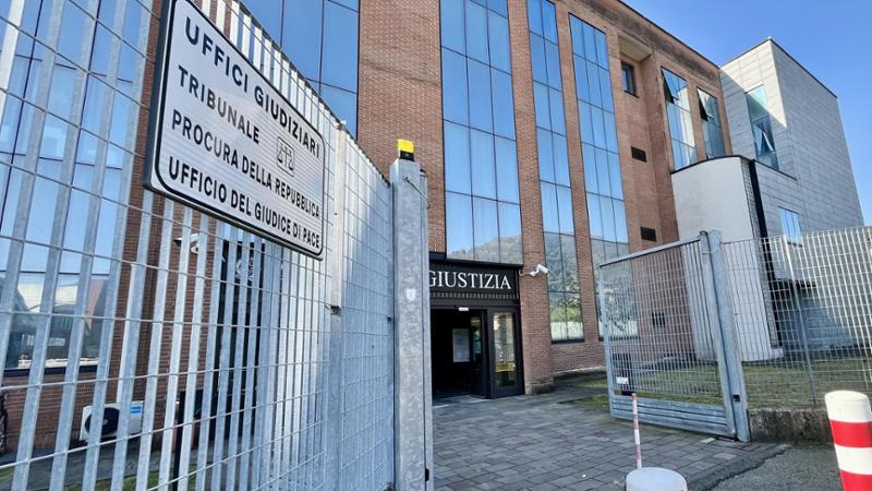Sesso con minorenne in un oratorio dell’Aronese, prete patteggia due anni