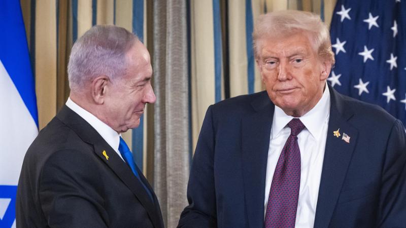Netanyahu in America per spingere la guerra. Trump: fermo io l’Iran