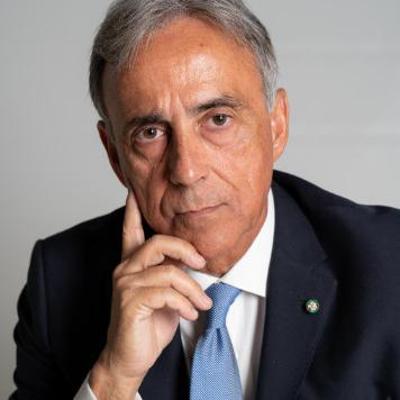 Le due visite raccontano la stessa crisi
