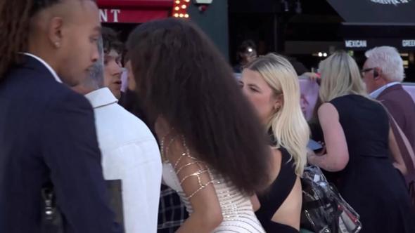 Tom Holland e Zendaya confermano la relazione sul red carpet