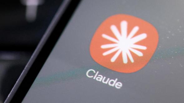 Dopo OpenAI, Anthropic scopre tre incidenti: anche Claude ha violato sistemi reali durante i test