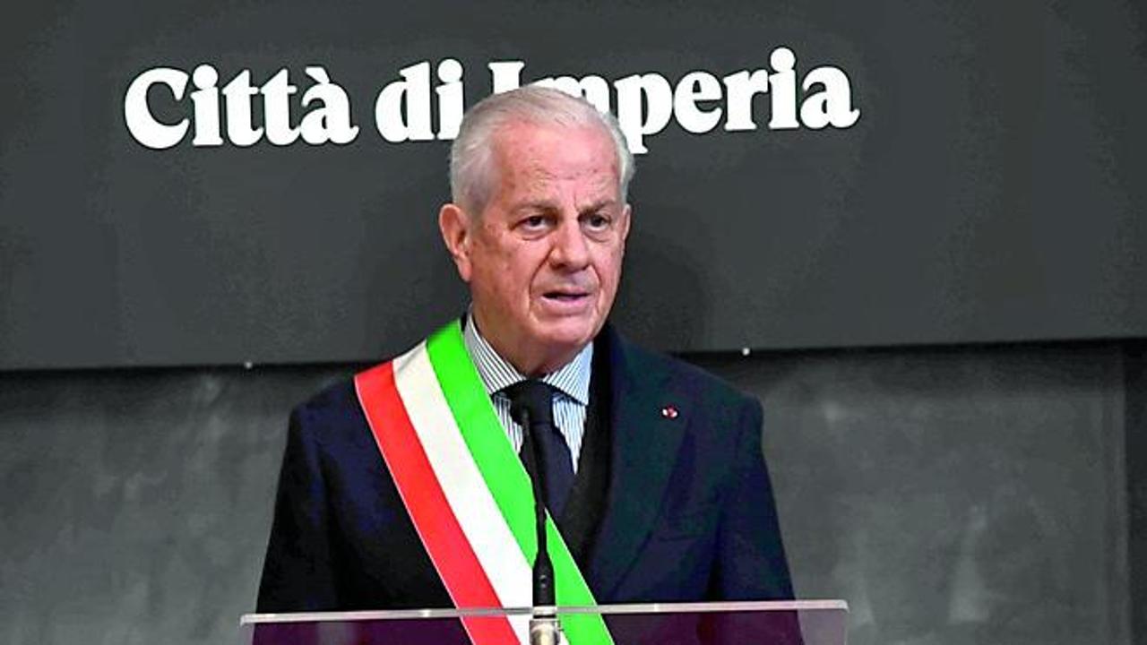 Scajola, l’eterno ritorno: candidato in un borgo per restare in Provincia