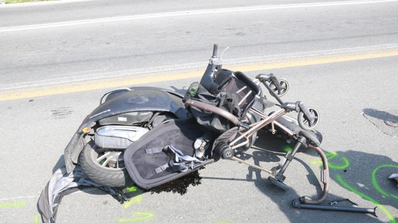 Scooter travolge un passeggino a Sanremo