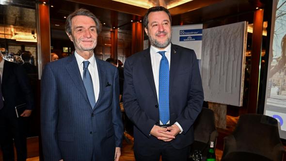 Lo spauracchio di un nuovo partito: la mossa di Fontana agita Salvini