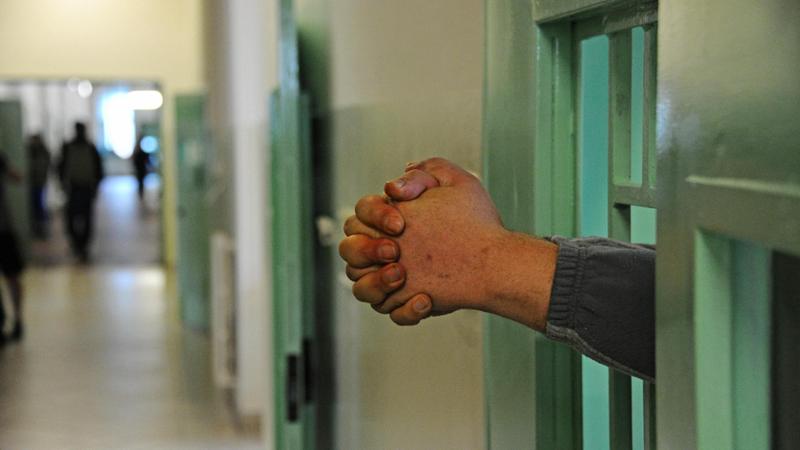 “Caldo e sovraffollamento, nelle carceri condizioni al limite della sopravvivenza”