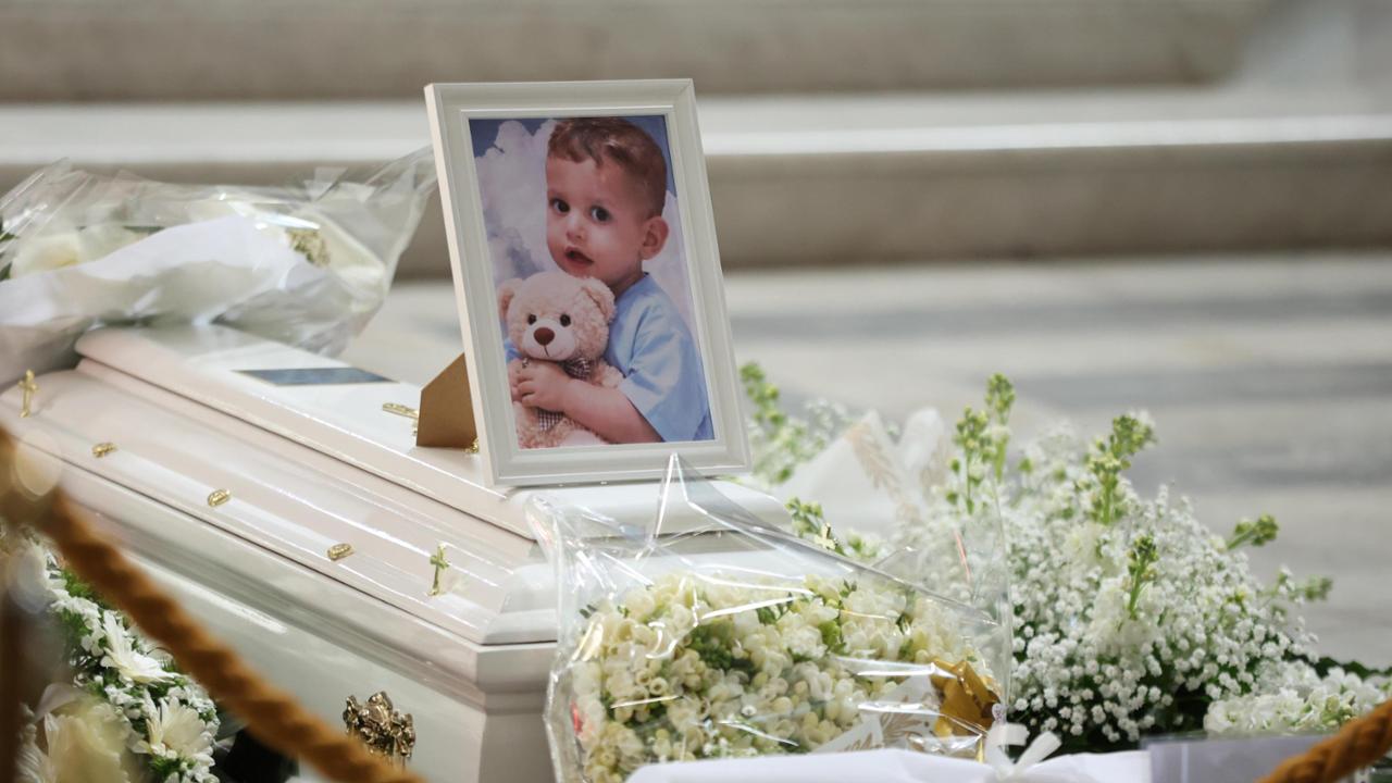 Morte del piccolo Domenico, c’è l’accordo con l’ospedale: alla famiglia andranno 1,5 milioni di euro