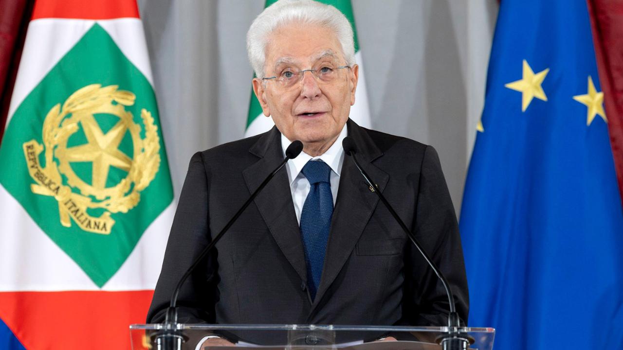 Mattarella nel giorno di Marcinelle: “La gestione dei migranti rispetti la dignità delle persone”