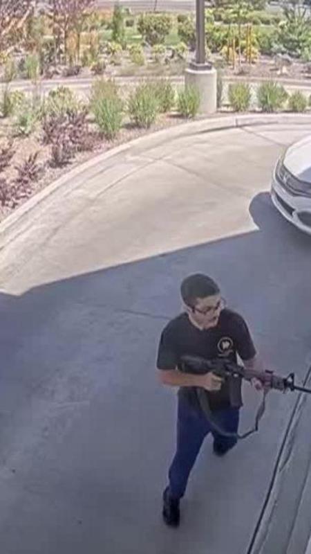 Idaho, sparatoria a In-N-Out: le immagini dell'attacco e dell'inseguimento della polizia nel canyon