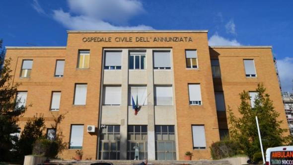 Spara contro l’ex compagna poi tenta il suicidio: ricoverati entrambi in gravi condizioni