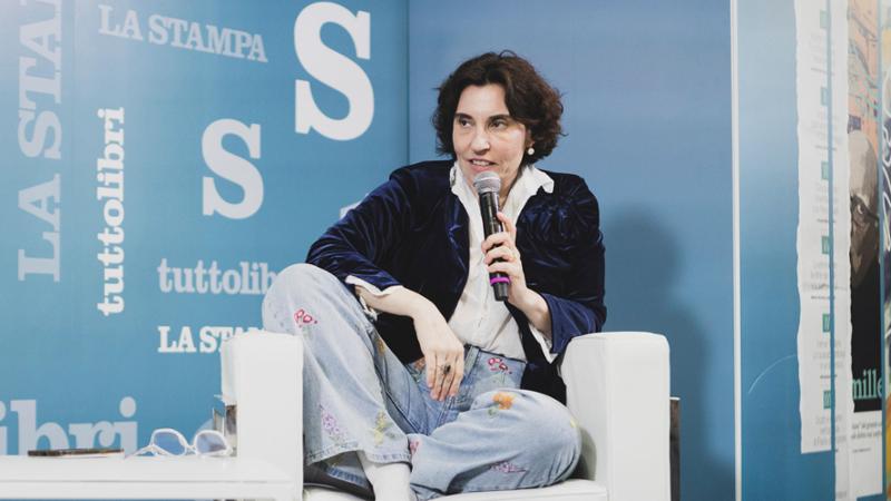 Stefania Auci: “I libri non fanno miracoli. La mia Sicilia è una lasagna culturale”