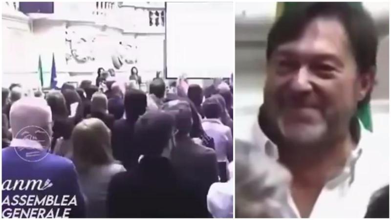 Quando l’Anm si alzò in piedi per Ranucci: la standing ovation dei magistrati torna virale