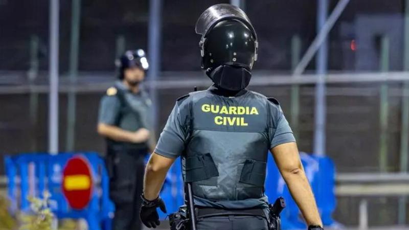 Aggressione fuori da un locale a Barcellona, 21enne italiano in coma farmacologico