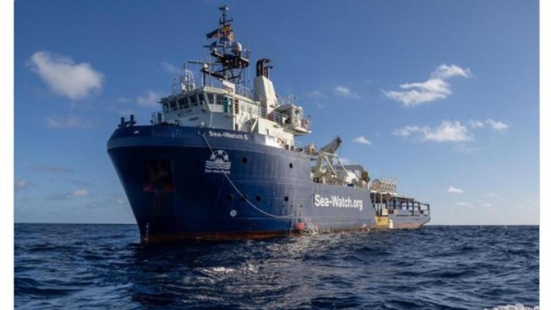 Sea Watch: “Noi non collaboriamo con criminali e trafficanti, lo fa il governo”