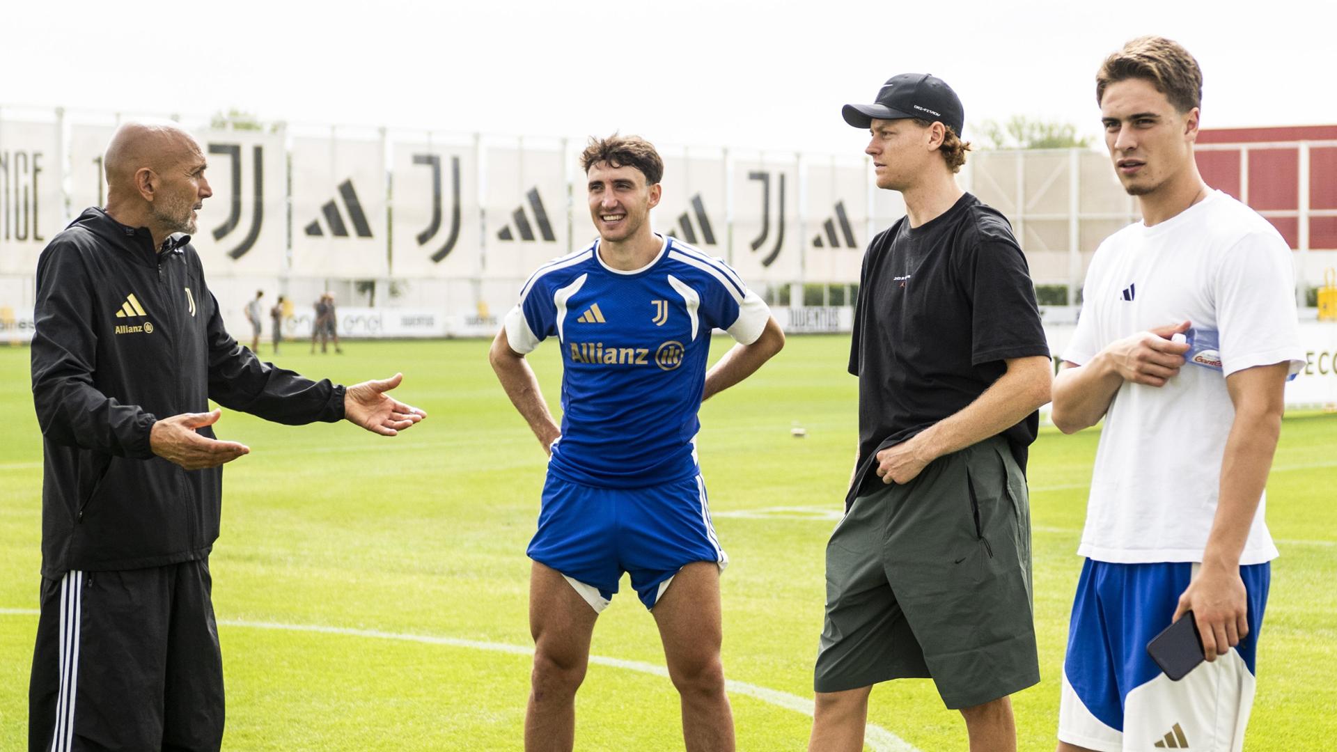Juventus e Jannik Sinner in un momento di confronto su gestione della pressione e scelte in campo