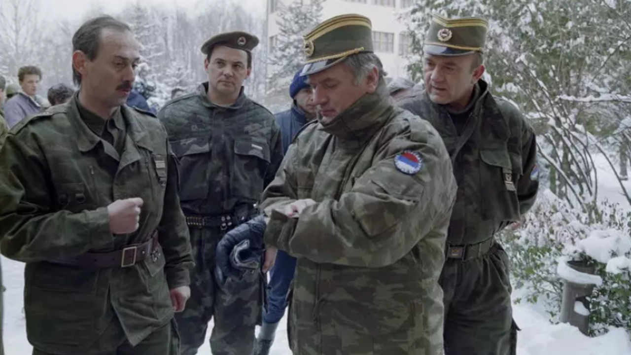 Morte di Ratko Mladić, l’annuncio choc della Serbia: “Funerali con onori di Stato”