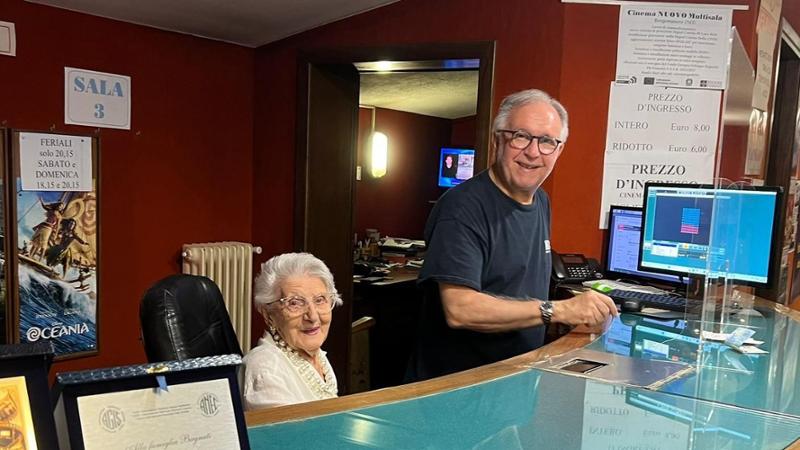 Caterina, 93 anni di amore per il cinema: “Lavoro ancora, questo è il mio mondo”