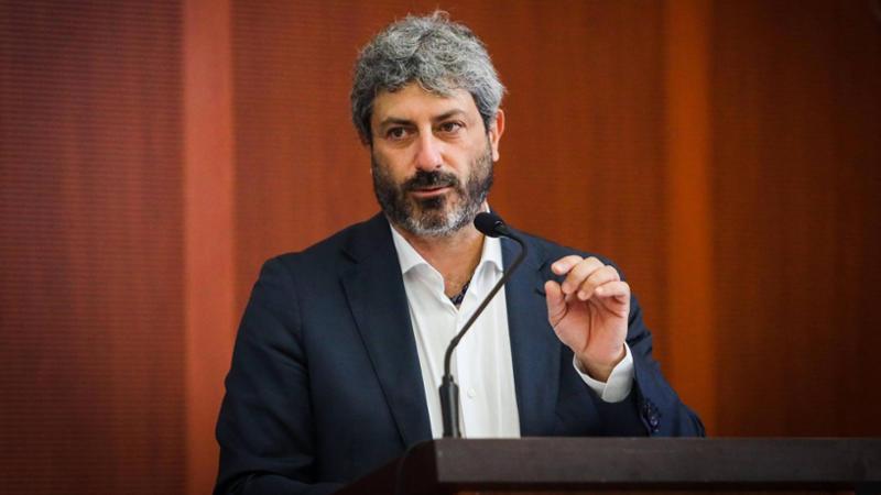 Cinquestelle della prima ora, Roberto Fico è stato presidente della Camera dal 2018 al 2022, ora è il presidente della Regione Campania