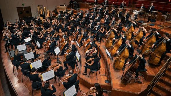 TorinoSette, MiTo apre con il Requiem del pacifista Britten contro le guerre che uccidono il futuro
