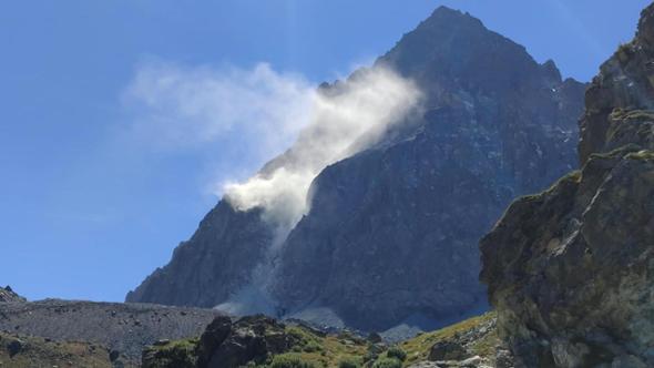 Mon Viso Mon Amour: come sta il Re di Pietra dopo la scarica di rocce e detriti