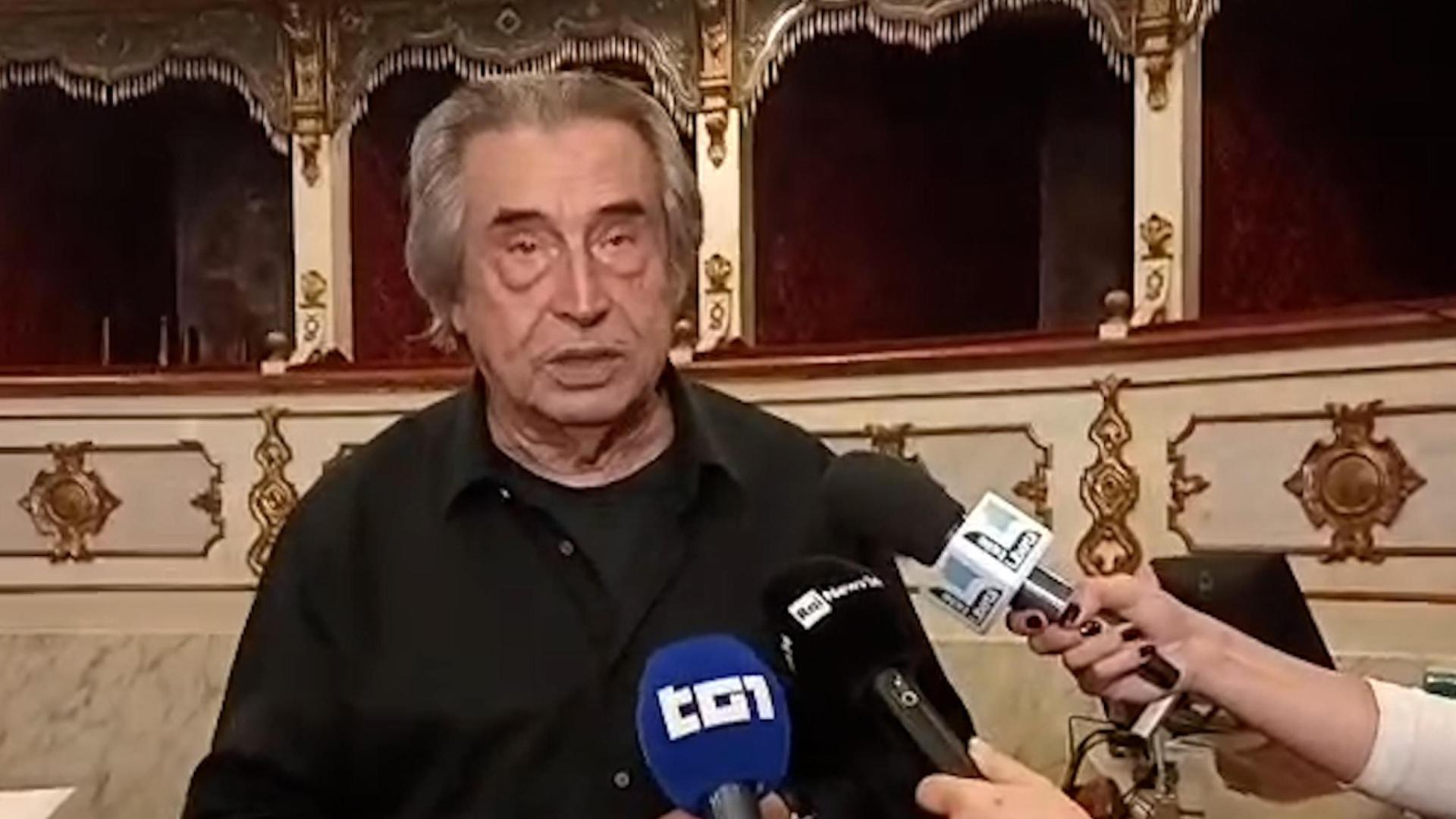 Riccardo Muti e musicisti si riuniscono a Villa Verdi per sensibilizzare sull'abbandono del luogo storico, immagine di approfondimento