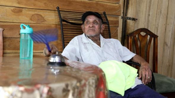 José Flores dal Costa Rica candidato a uomo più anziano del mondo