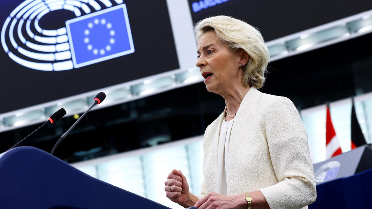 Von der Leyen: “Russi o nazionalisti, vogliono frantumare l’Ue. Lottiamo per la nostra Europa”