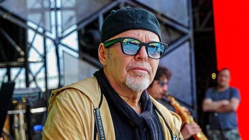 Vasco Rossi in ospedale, operato per una decompressione lombare