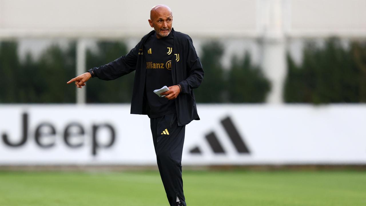Spalletti allontana i fantasmi: "Non deluderò Carnevali. Ora facciamo vedere che siamo la Juve"